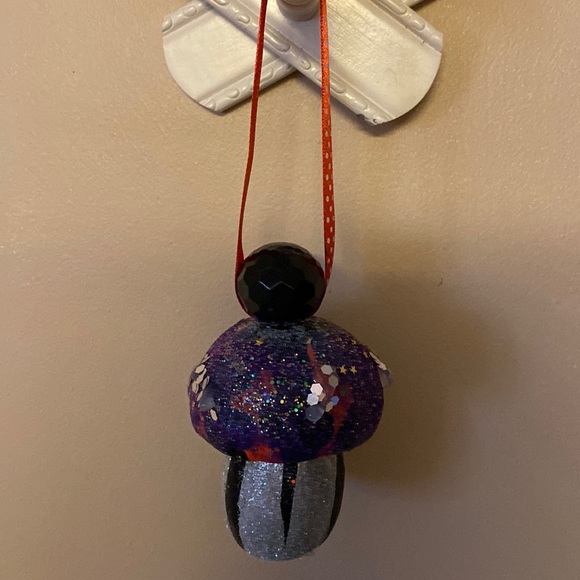 Holiday Fairy Mushroom - Picture 1 of 6